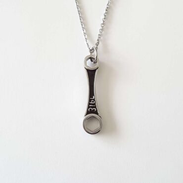 Wrench Necklace – Me188