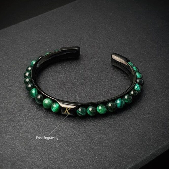 Me1445 – Green Tiger Eye Stone with Stainless steel bracelet
