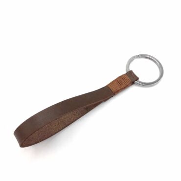 Me1508 –  Genuine Brown Leather keychain with Stainless Steel Ring