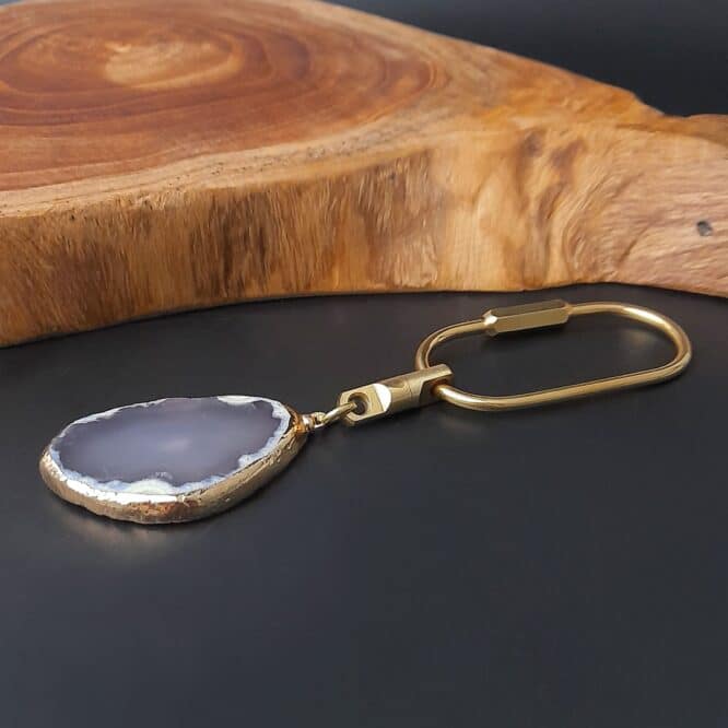 Me1645 –  keychain with Solid Brass Ring and Agate Natural Stone  with Silver Electro Plated