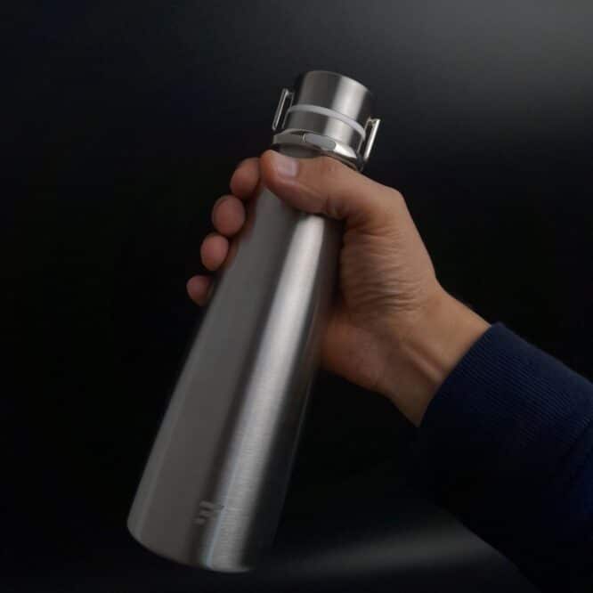 Me1660 – HotCold sport stainless steel bottle