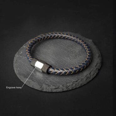Me1833- Genuine Leather Bracelet