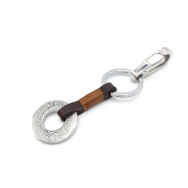 Me1848 – The Bound ring Keychain